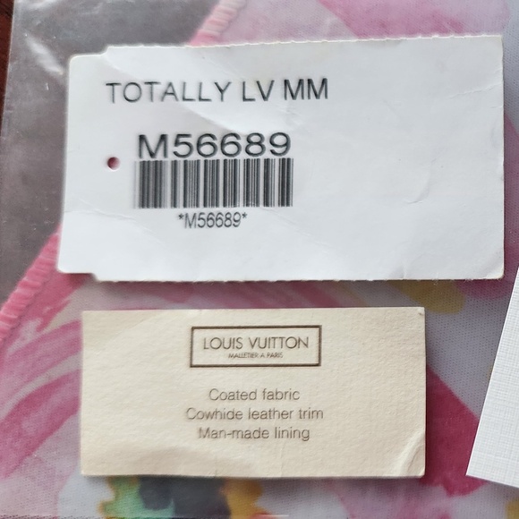 Authentic Louis Vuitton Monogram Totally MM - Picture 2 of 16